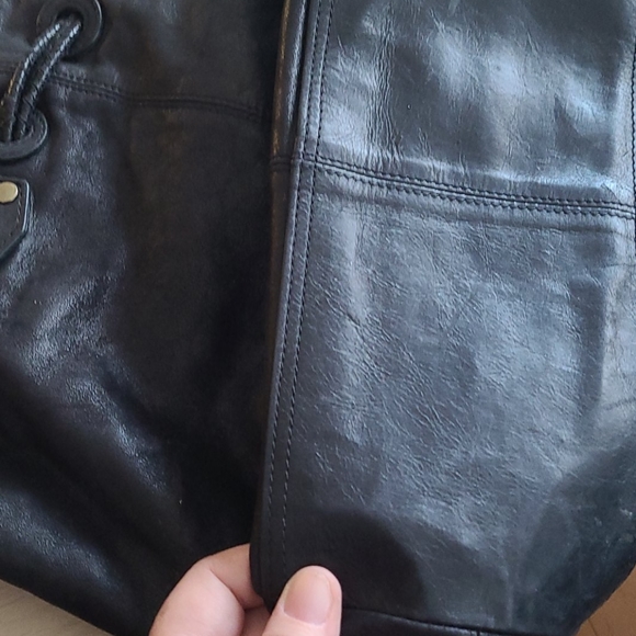 SABINA New York drawstring satchel leather bag - Picture 10 of 13